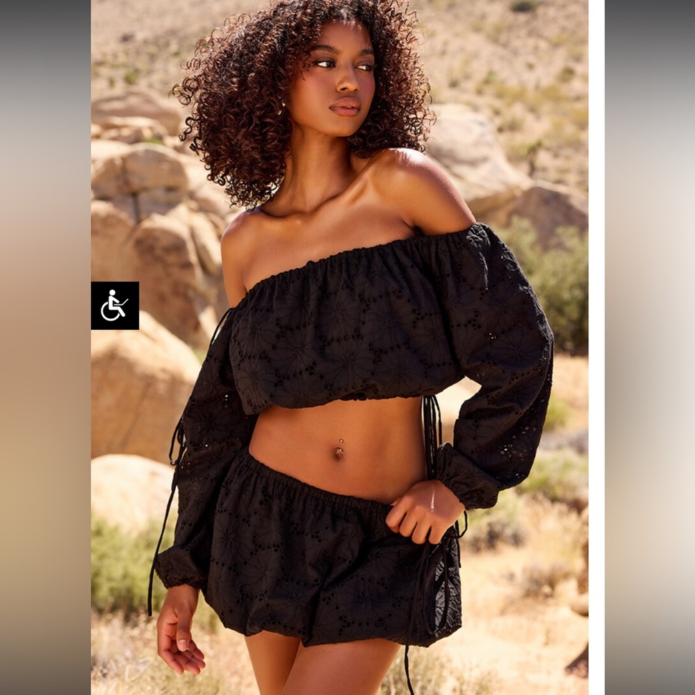 Women's Black Eyelet Two-Piece Skirt Set - Picture 4 of 11